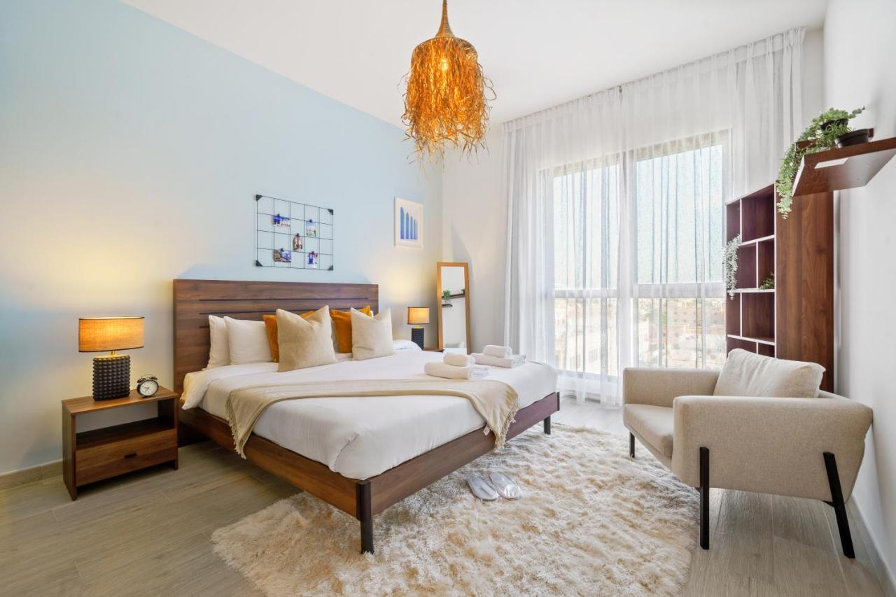 Iconic Views Apt With Balcony Close To The Beach * Dubai